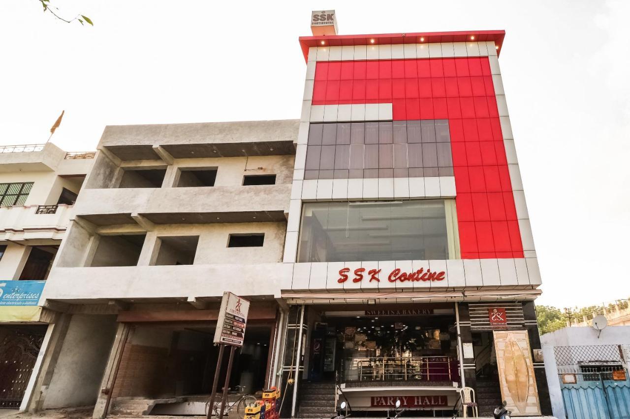 Hotel Oyo 61050 S S K Continental Juhi Bari Exterior foto